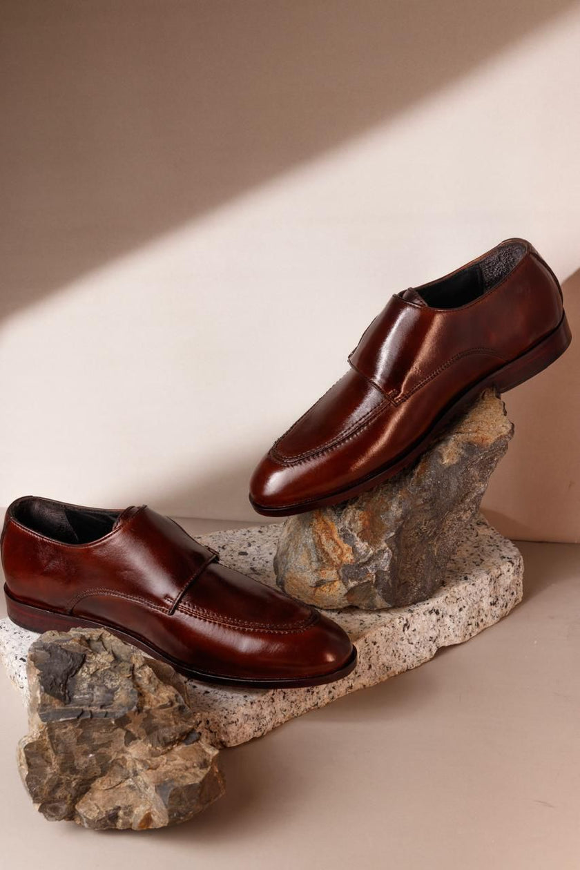 Men's Handcrafted Apron-Toe Slip-On Loafers – Cognac Brown